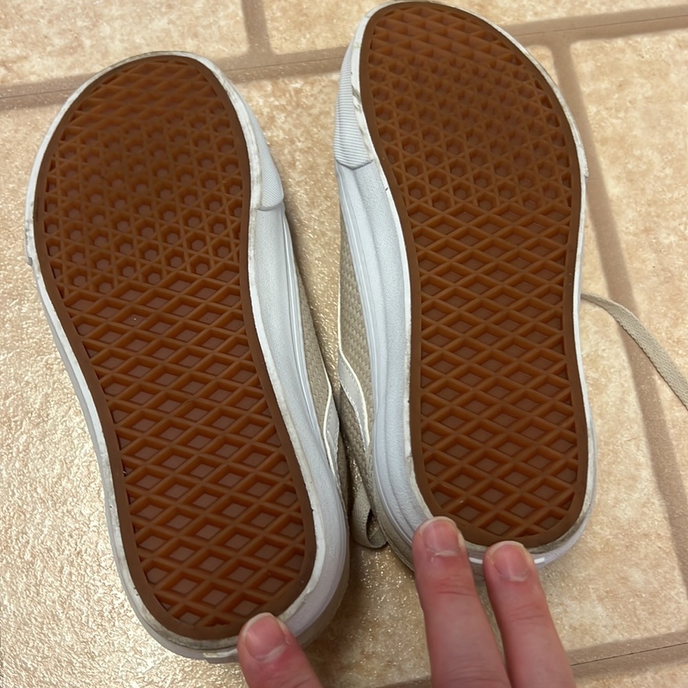 Woman’s Vans Ortholite - Picture 2 of 3